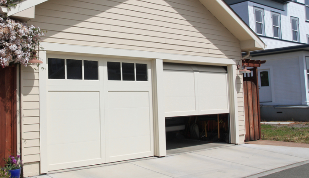 Must Know Things When Buying Garage Doors
